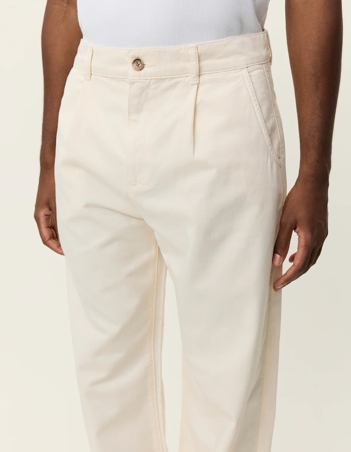 Romeo Pleated Chino Pants