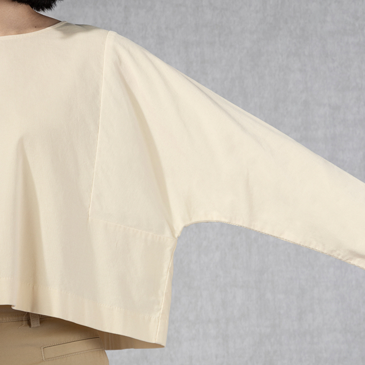 Wide Neck Cropped Blouse Ivory