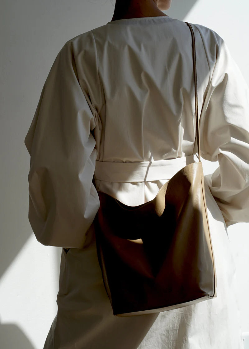 Braun Tall Single Strap Crossbody Bag