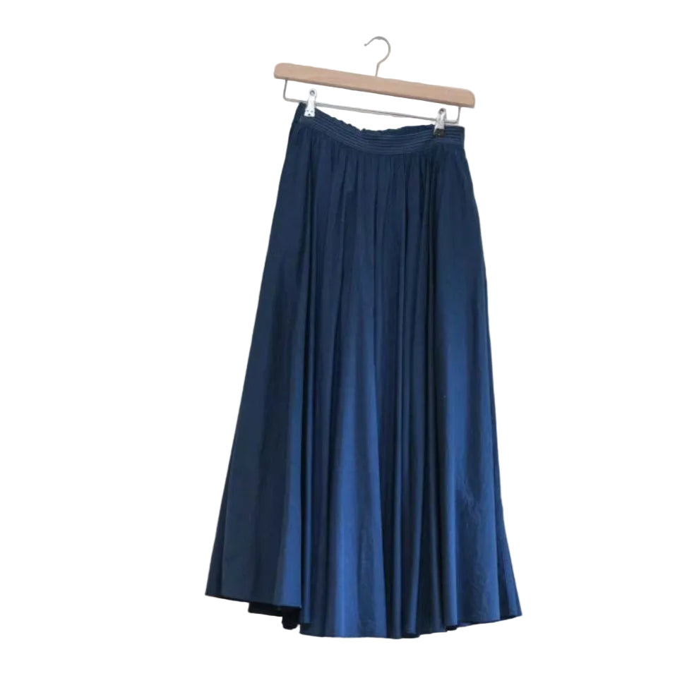 Long Skirt With Stitchs