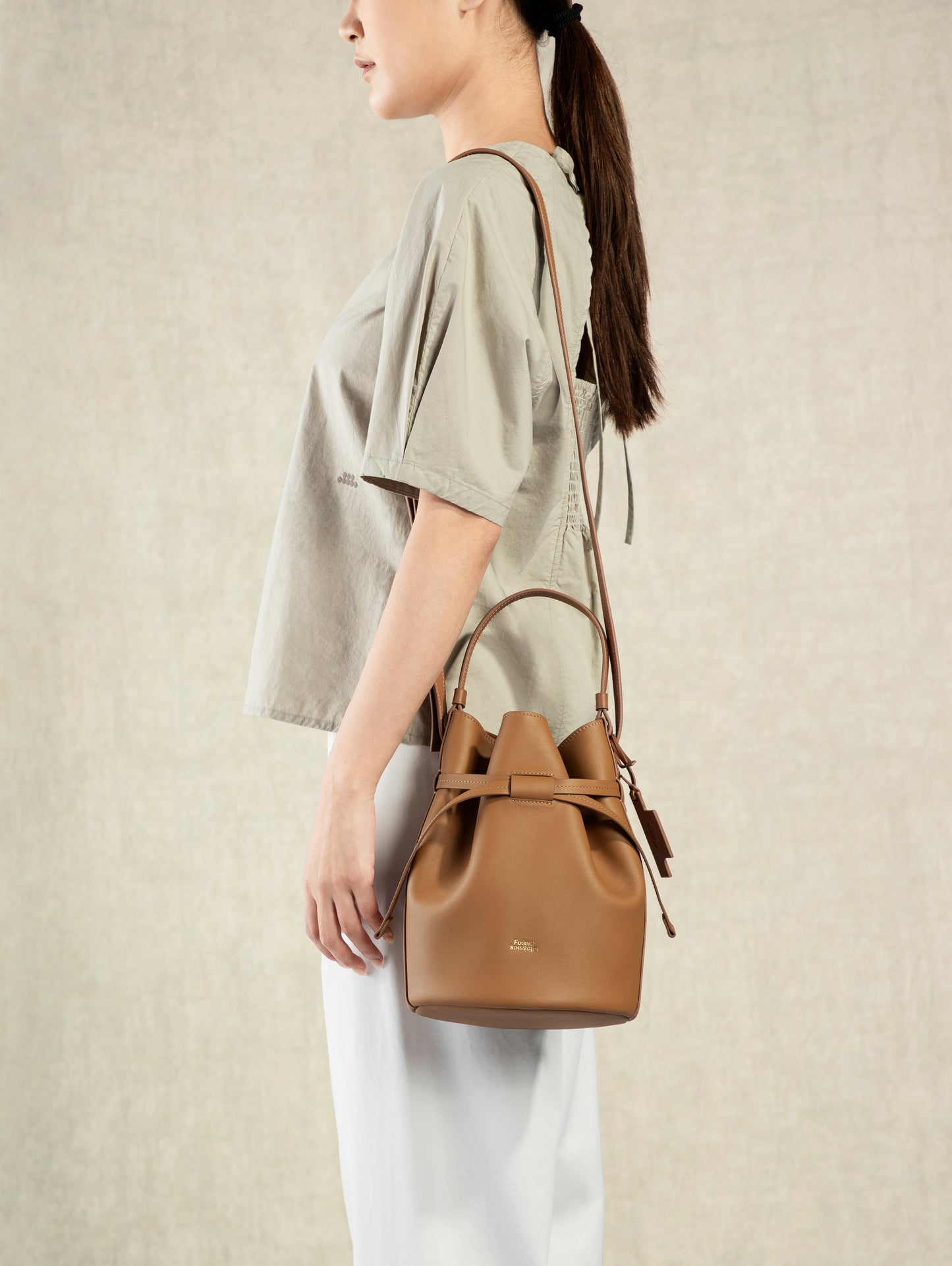 Medium Bouquet Bucket Caramel