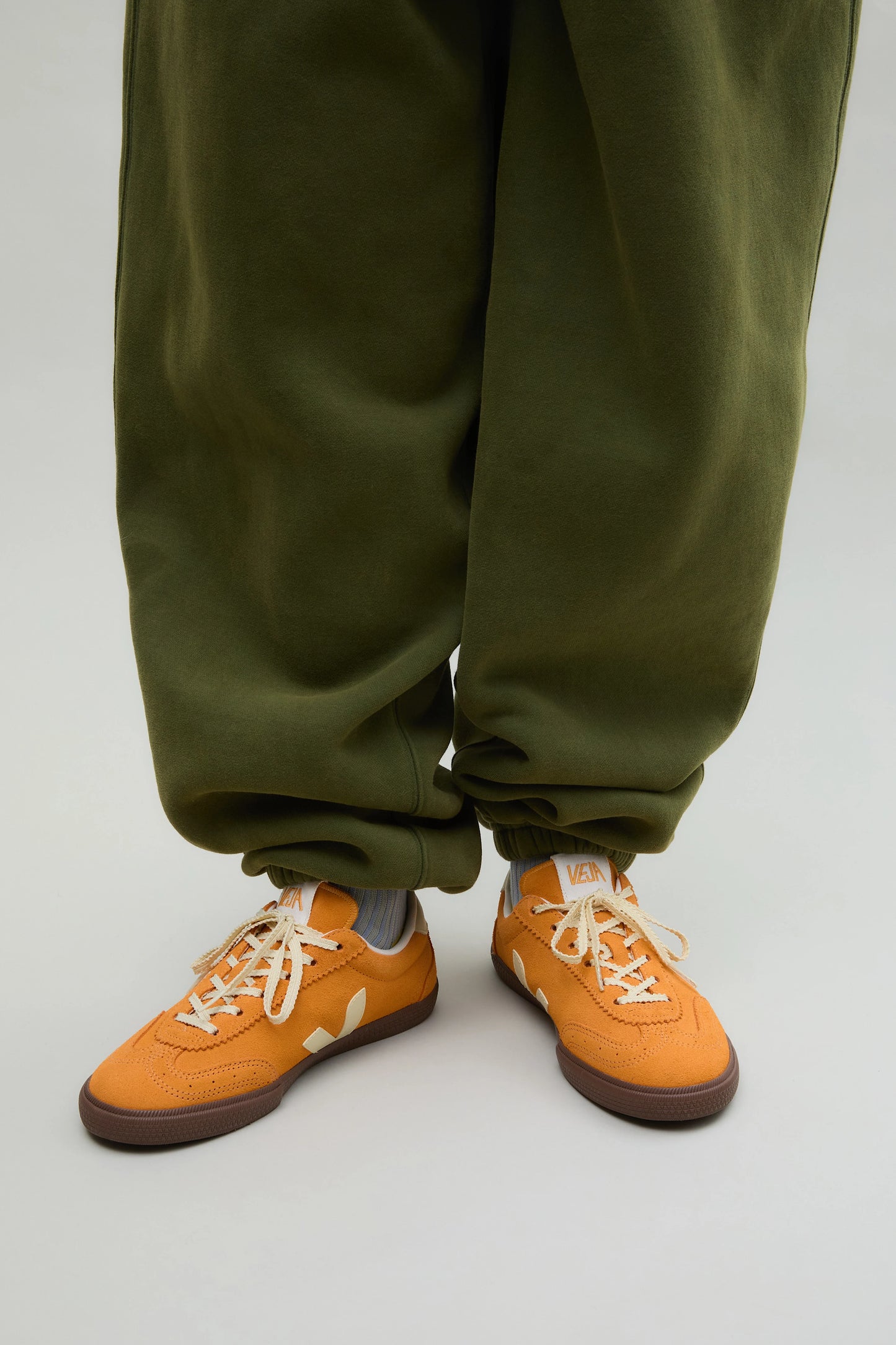 Volley Suede Mango_Calcaire_Bark