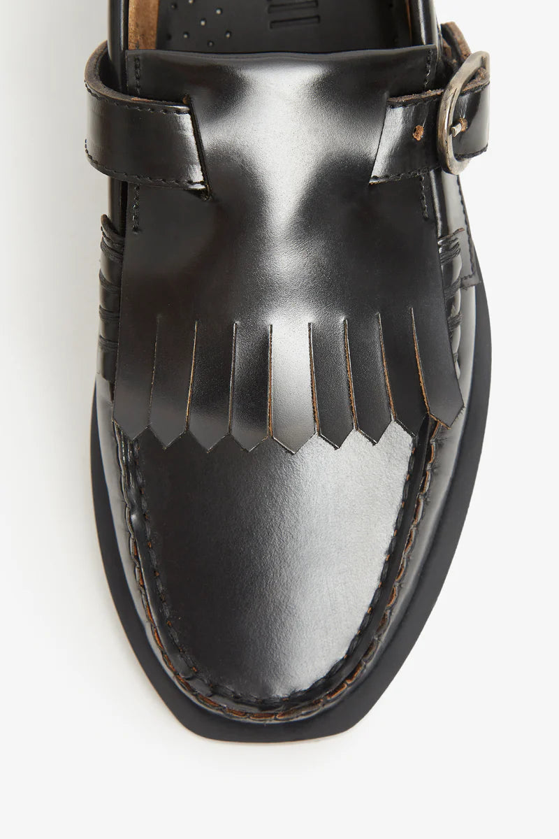 Vega T-Bar Leather Black