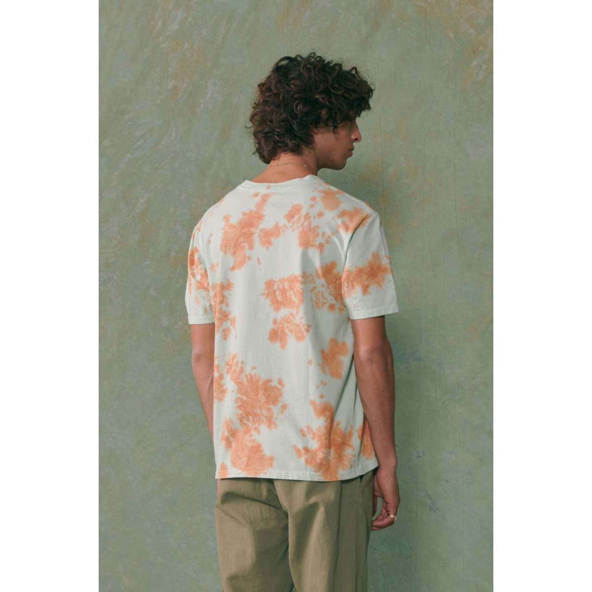 Make Love Art Out Organic Cotton T-Shirt (men)