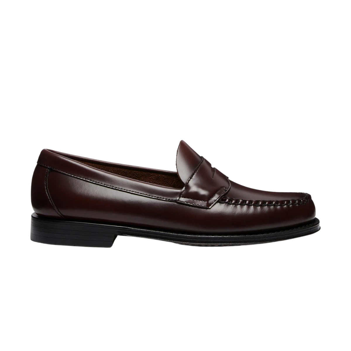 G.H. Bass & Co. | loafers for men - Logan Moc Leather | Wine | kapok