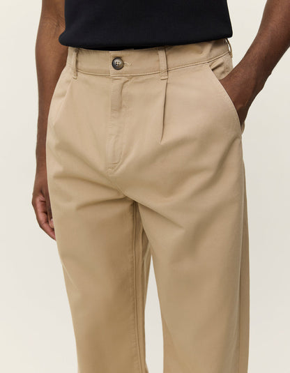 Romeo Pleated Chino Pants