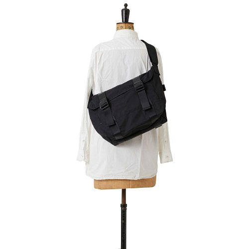 Black Gabardine Messenger Bag M