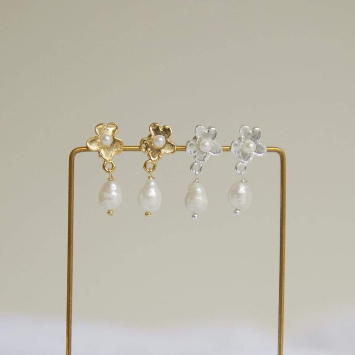 Primer Pendiente Earrings Goldplated Silver