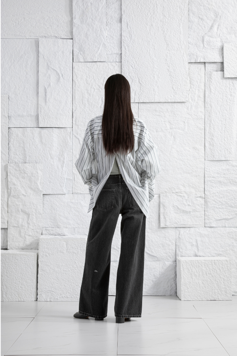 Striped Back Slit Shirt