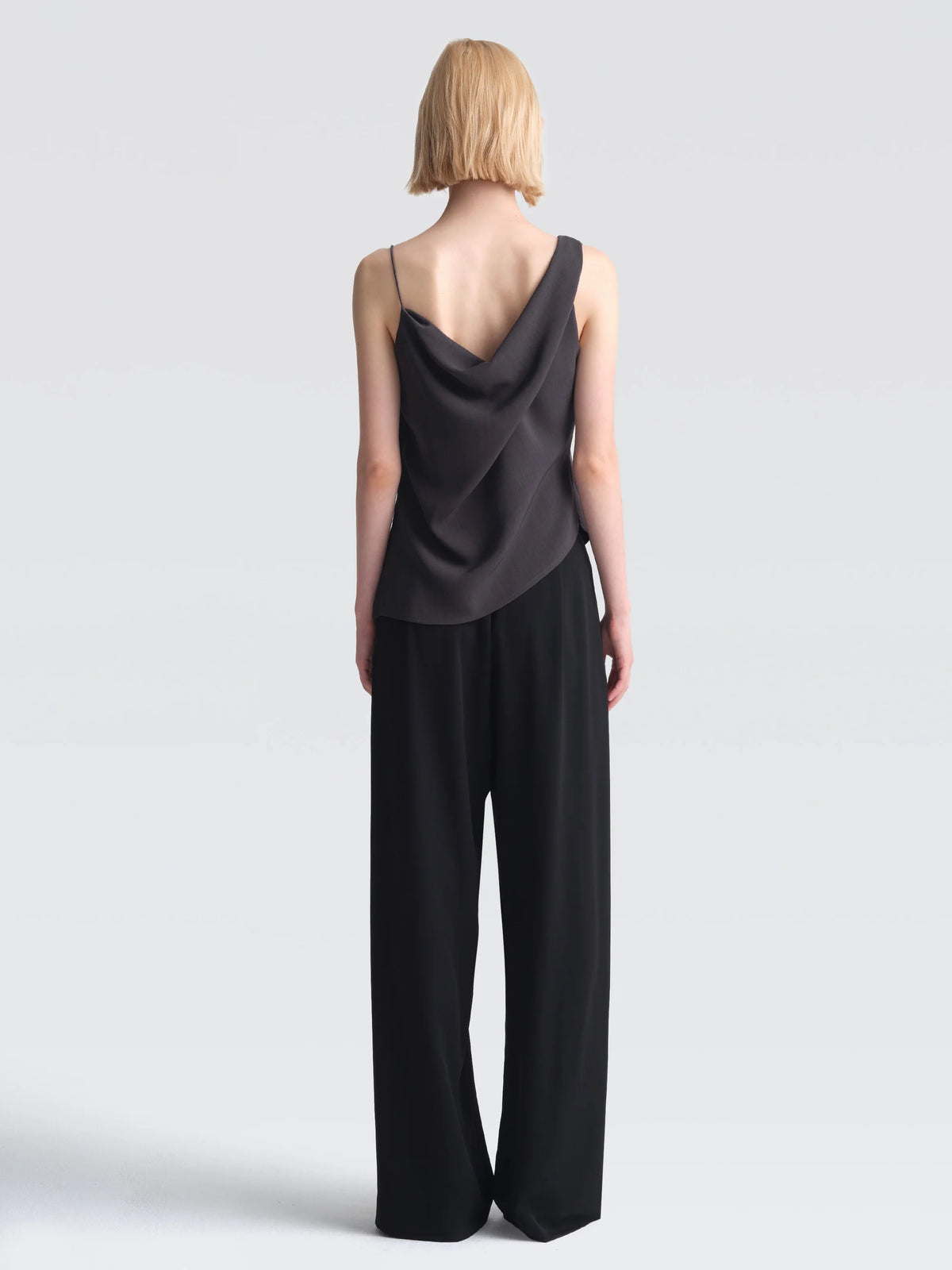 Summer Suiting Iris Top