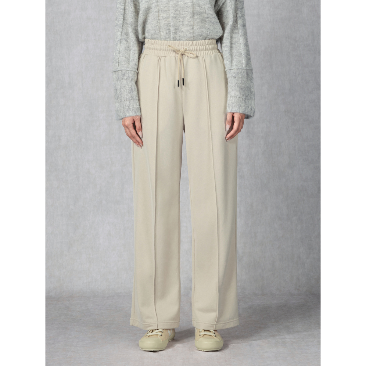 Pintuck Sweatpants Beige