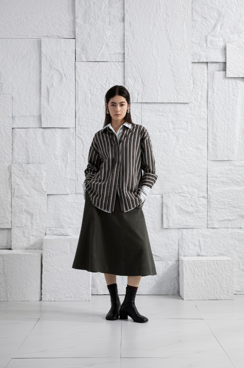 Striped Back Slit Shirt