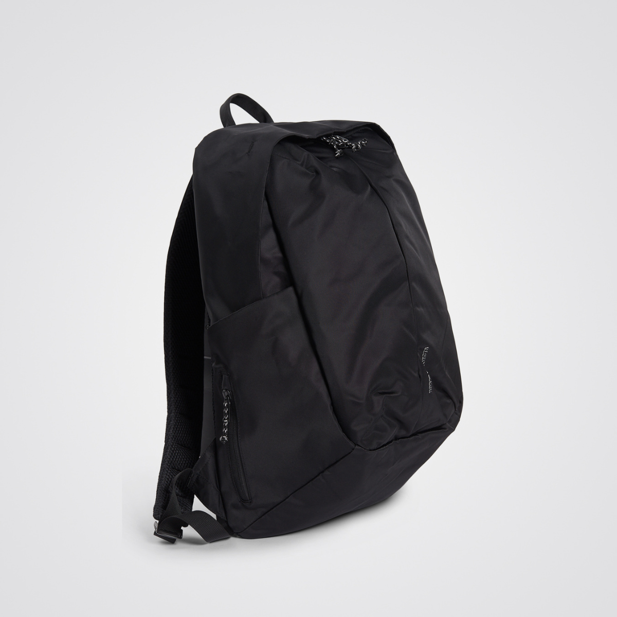 Day Pack Recycled Nylon Twill Black