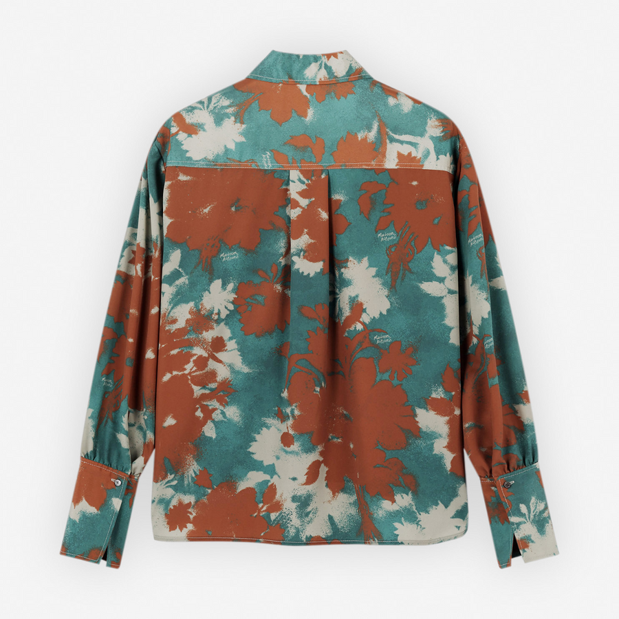 Boxy Shirt With Concealed Placket In Bouquet Cameo (women)