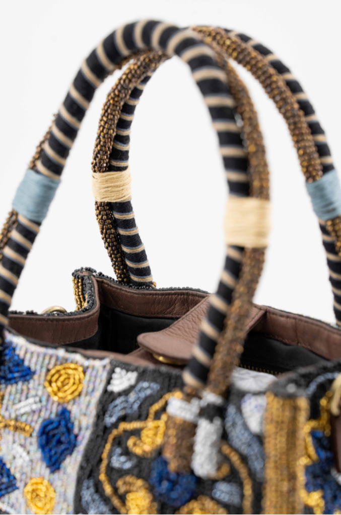 Bromelia Square - Cotton Bag With Beads Embroidery