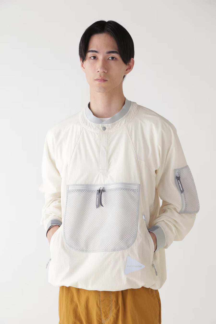 Breath Rip Pullover Jacket Off White