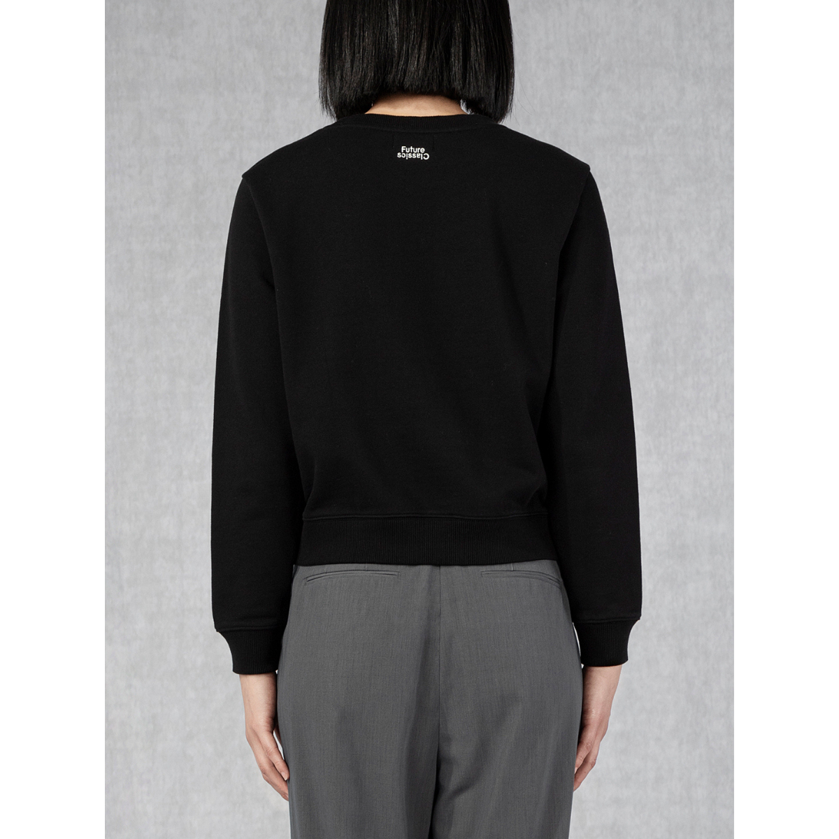 Symbol Cropped Sweatshirt Black