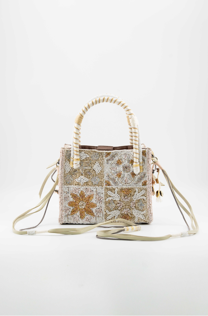 Bromelia Square - Cotton Bag With Beads Embroidery