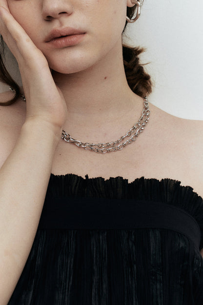 La Celula Necklace