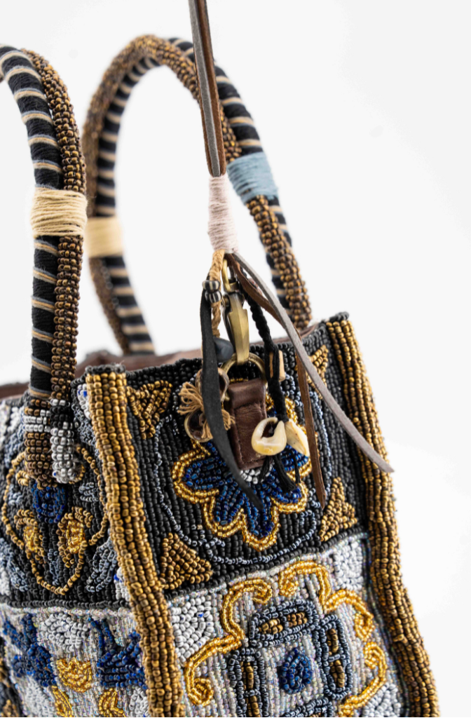 Bromelia Square - Cotton Bag With Beads Embroidery