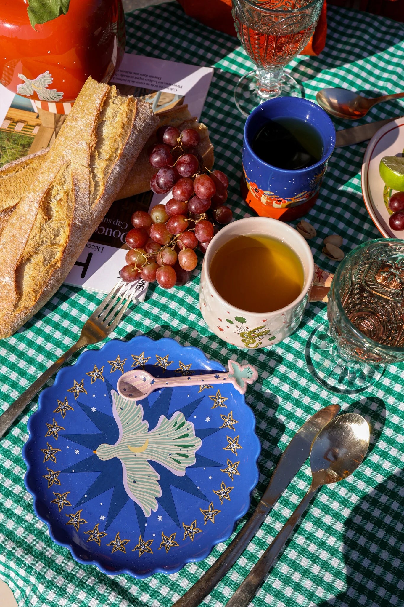 Spoon Lilac with Bird