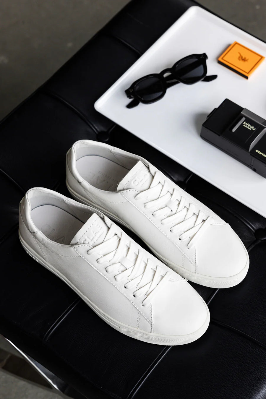 Bradley Triple Offwhite Leather