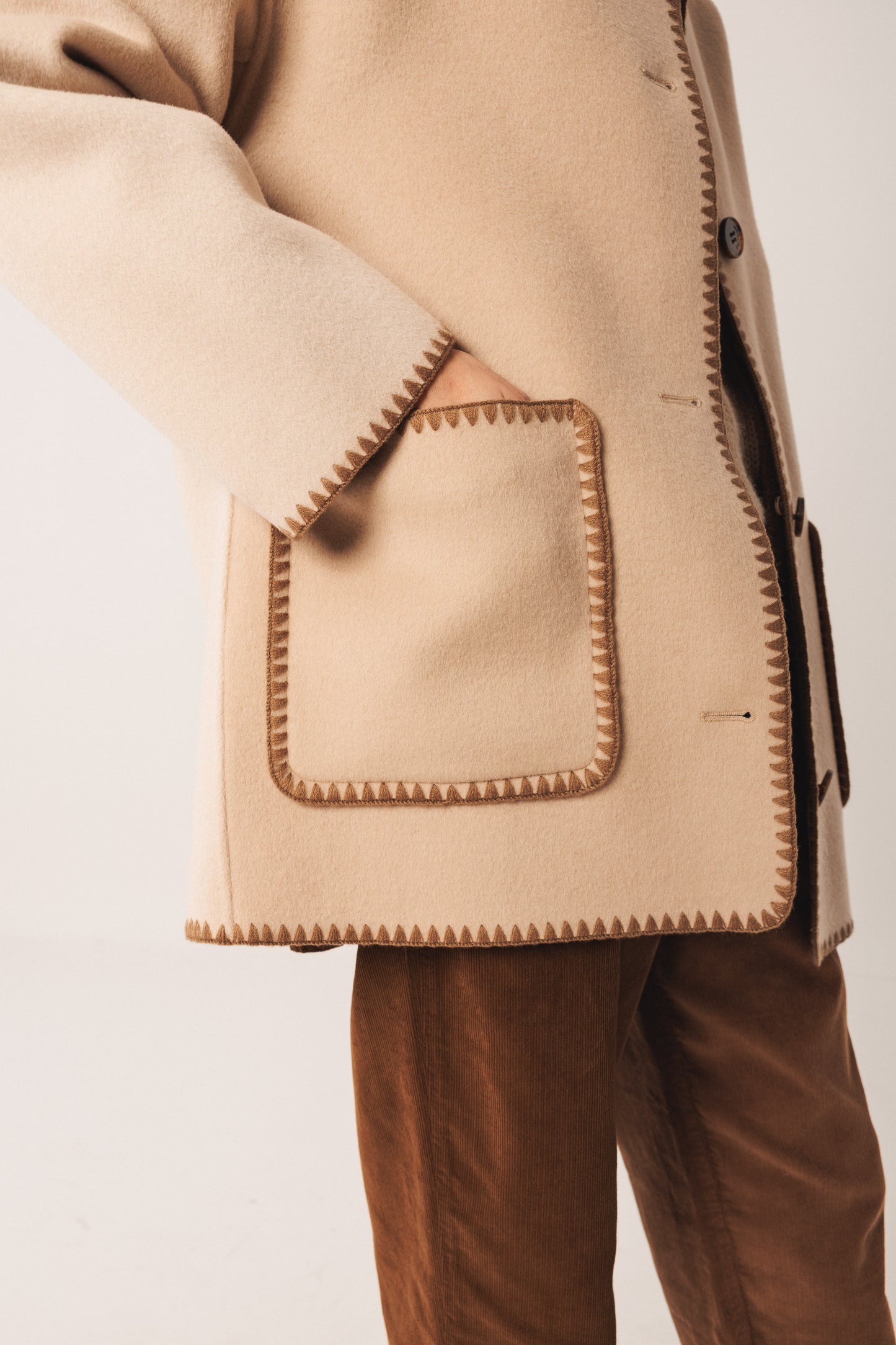 EMBROIDERED WOOL COAT