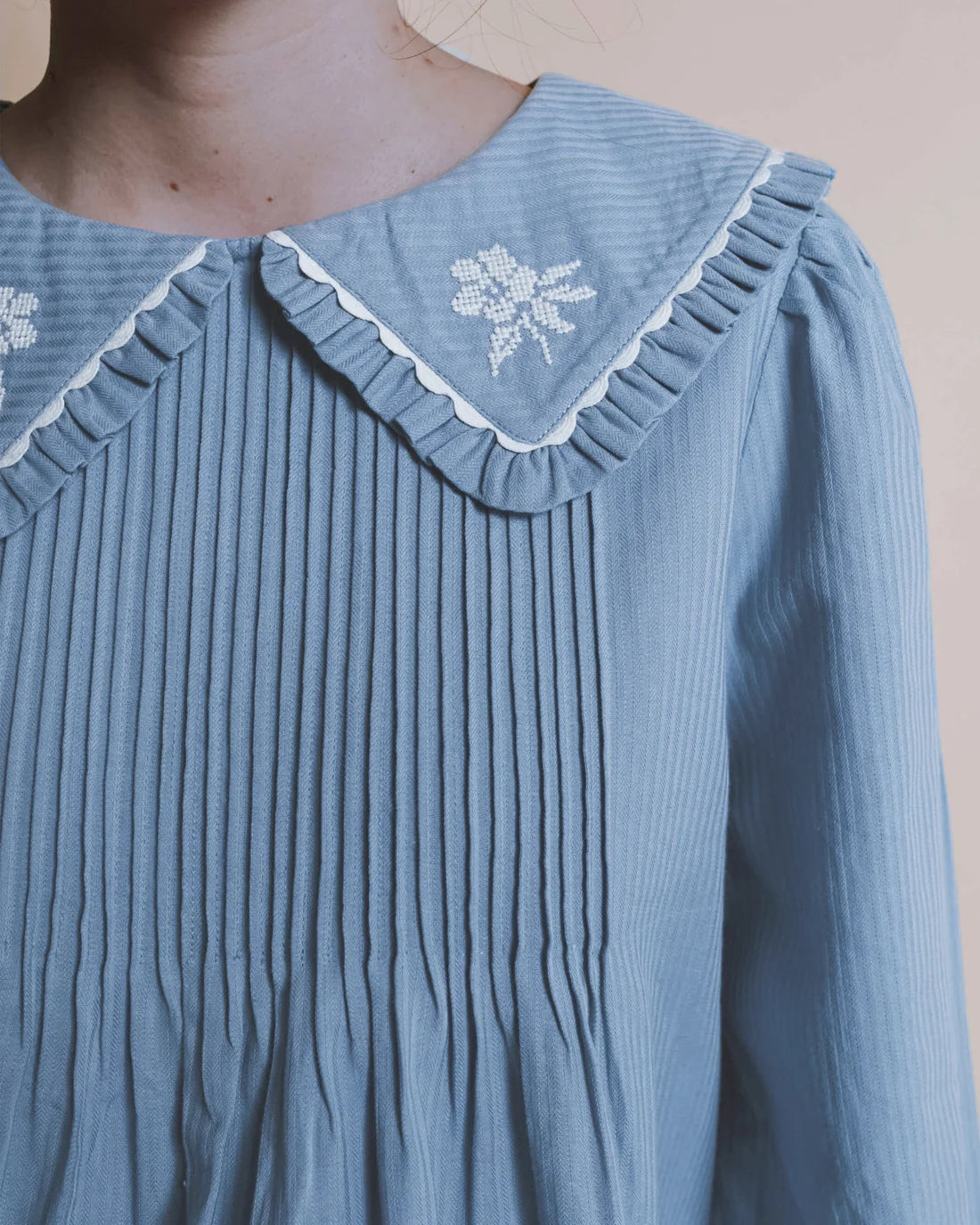 Blouse Uni Brodee Plissee