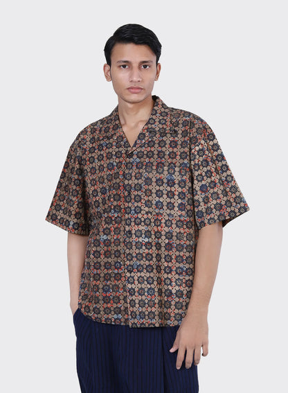 Boxy Oversized Vintage Camp Collar Shirt