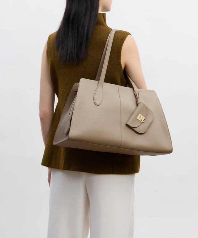 Day Tote Taupe