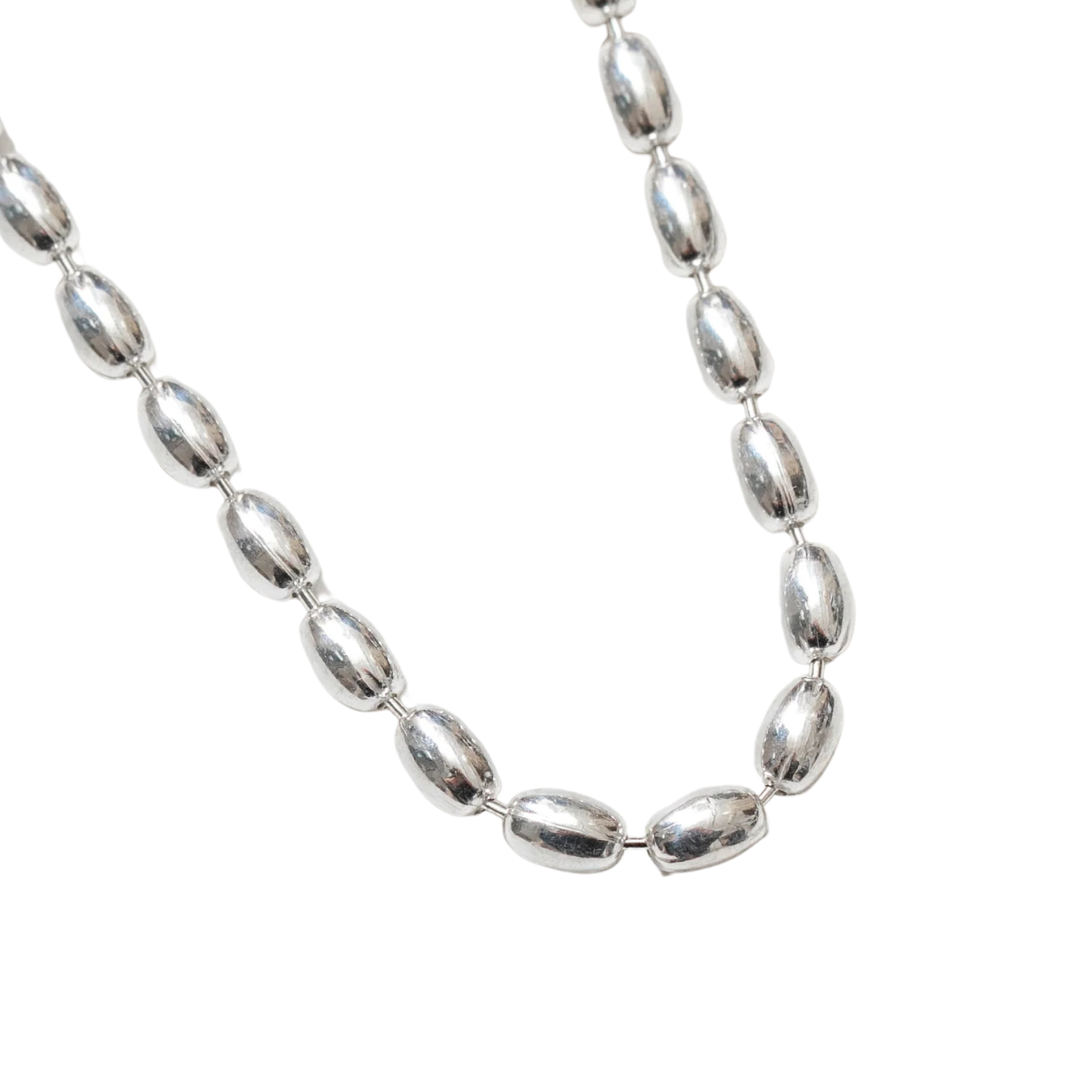 18" Oval Bead Chain Necklace With Lobser Clasp In Silver