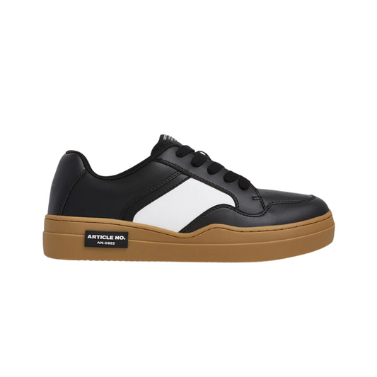 Black White Side Tab Low Top Leather Sneakers