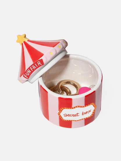 Storage Box, Funfair