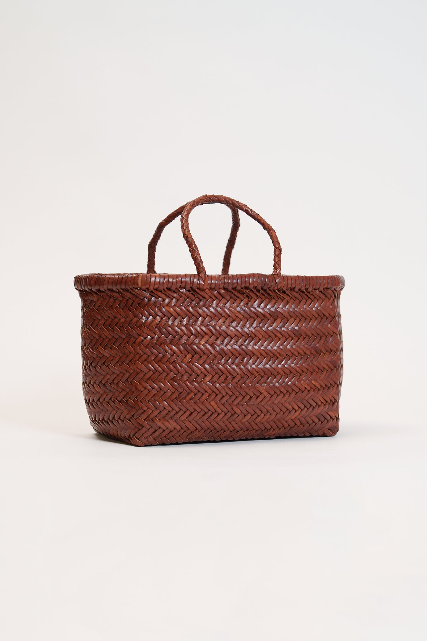 Small Bamboo Triple Jump Woven Shoulder Bag
