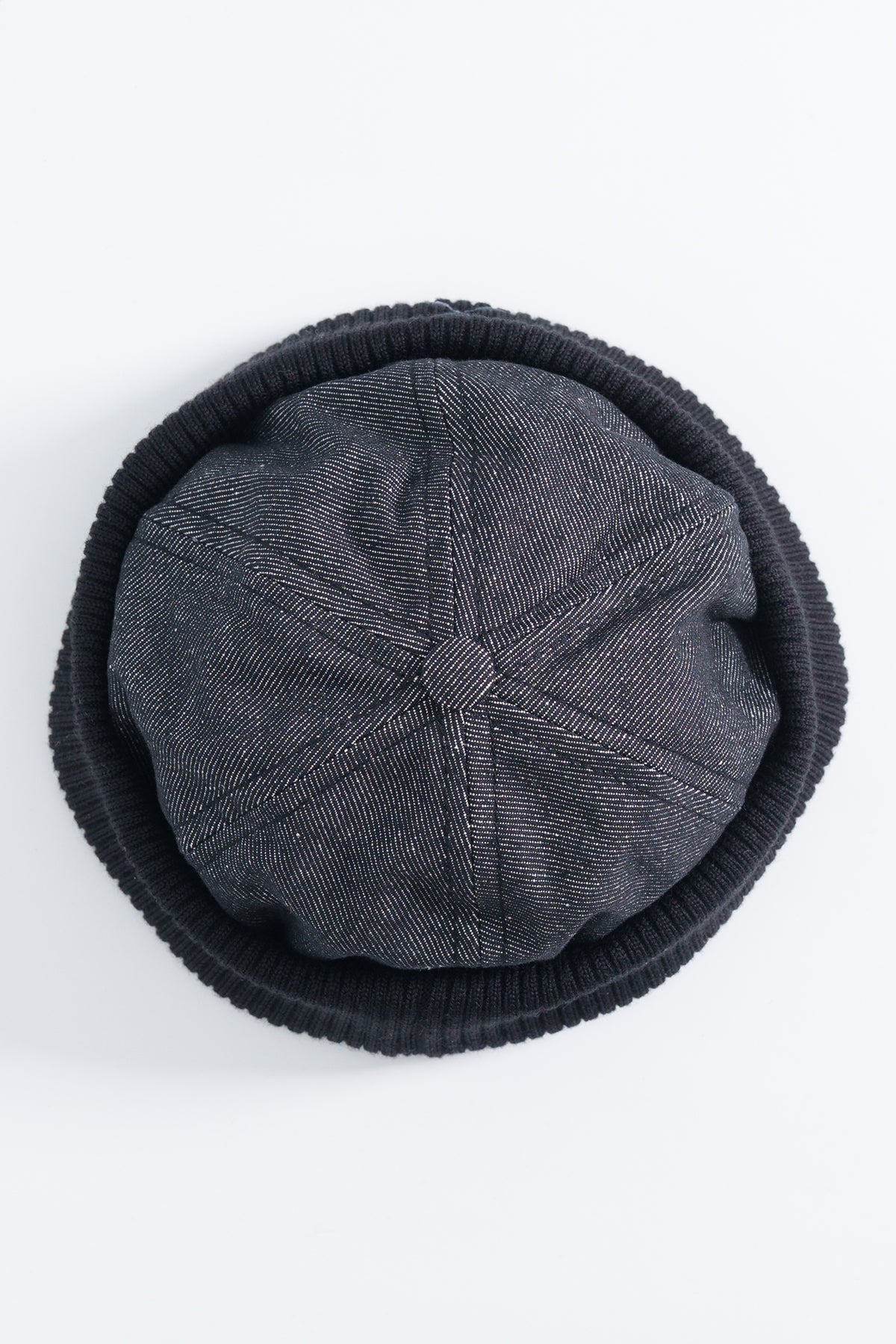 Miki Winter Black