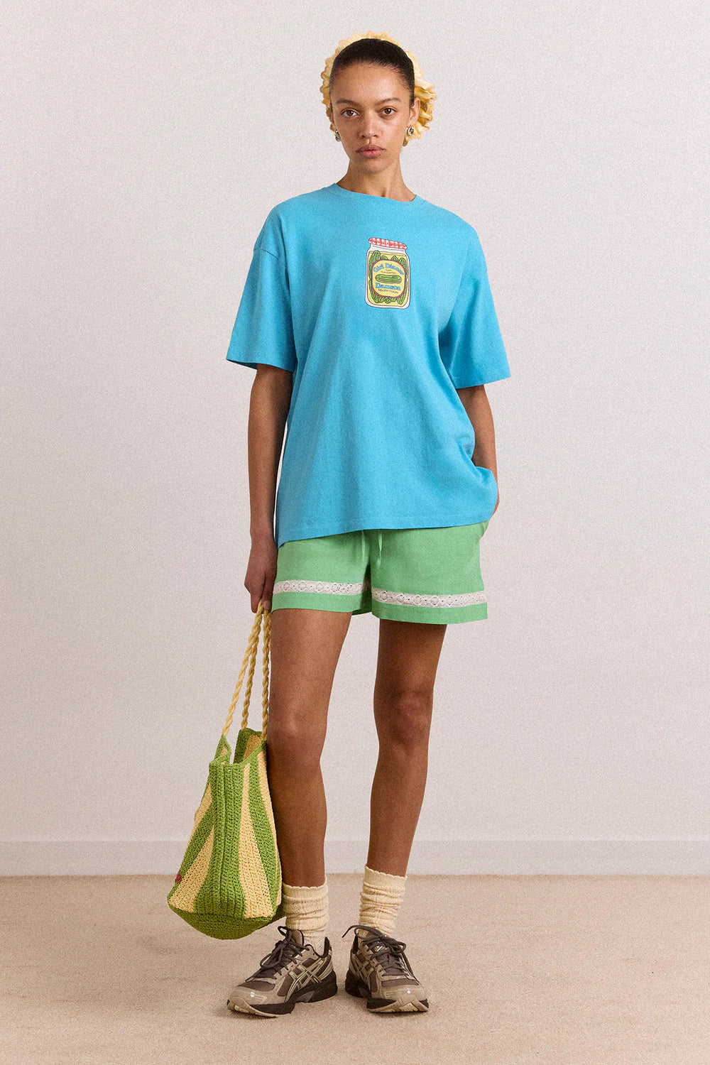 Snack Plate Graphic Tee-Blue