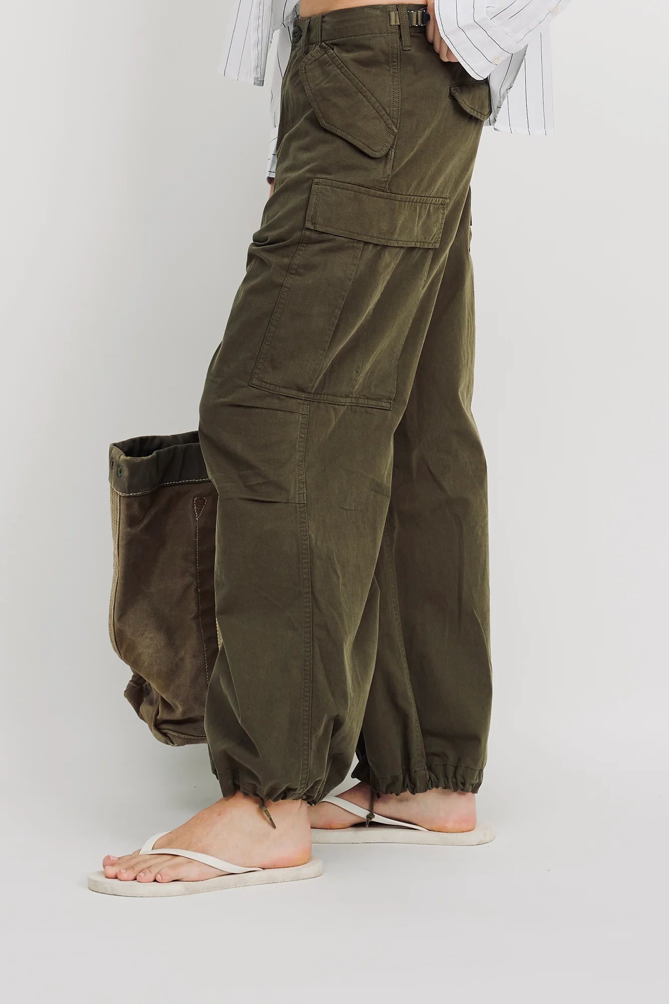 Cropped Cargo