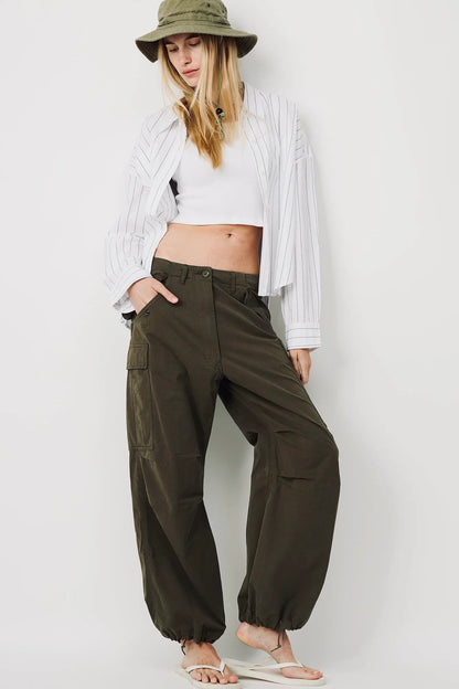 Cropped Cargo