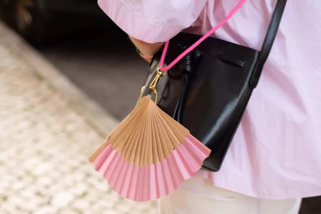 Take Away Bar with Cord Pink