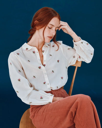 Blouse Courte Brodee Ao Roses