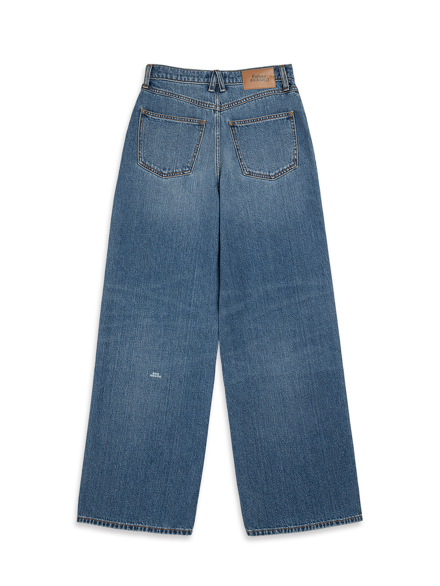 Mid Rise Relaxed Jeans