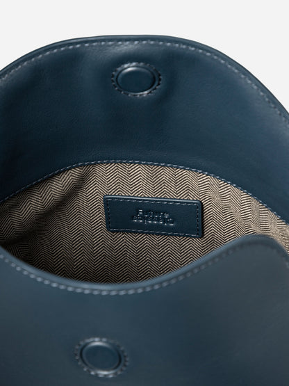 Small Cradle Shoulder