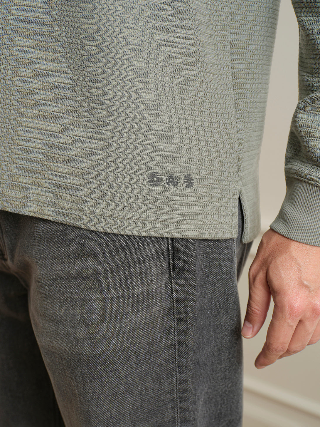 Deon Zigzag Knit L/S Tee