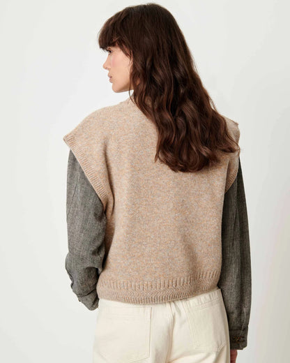 Fabinino Sleeveless Jumper