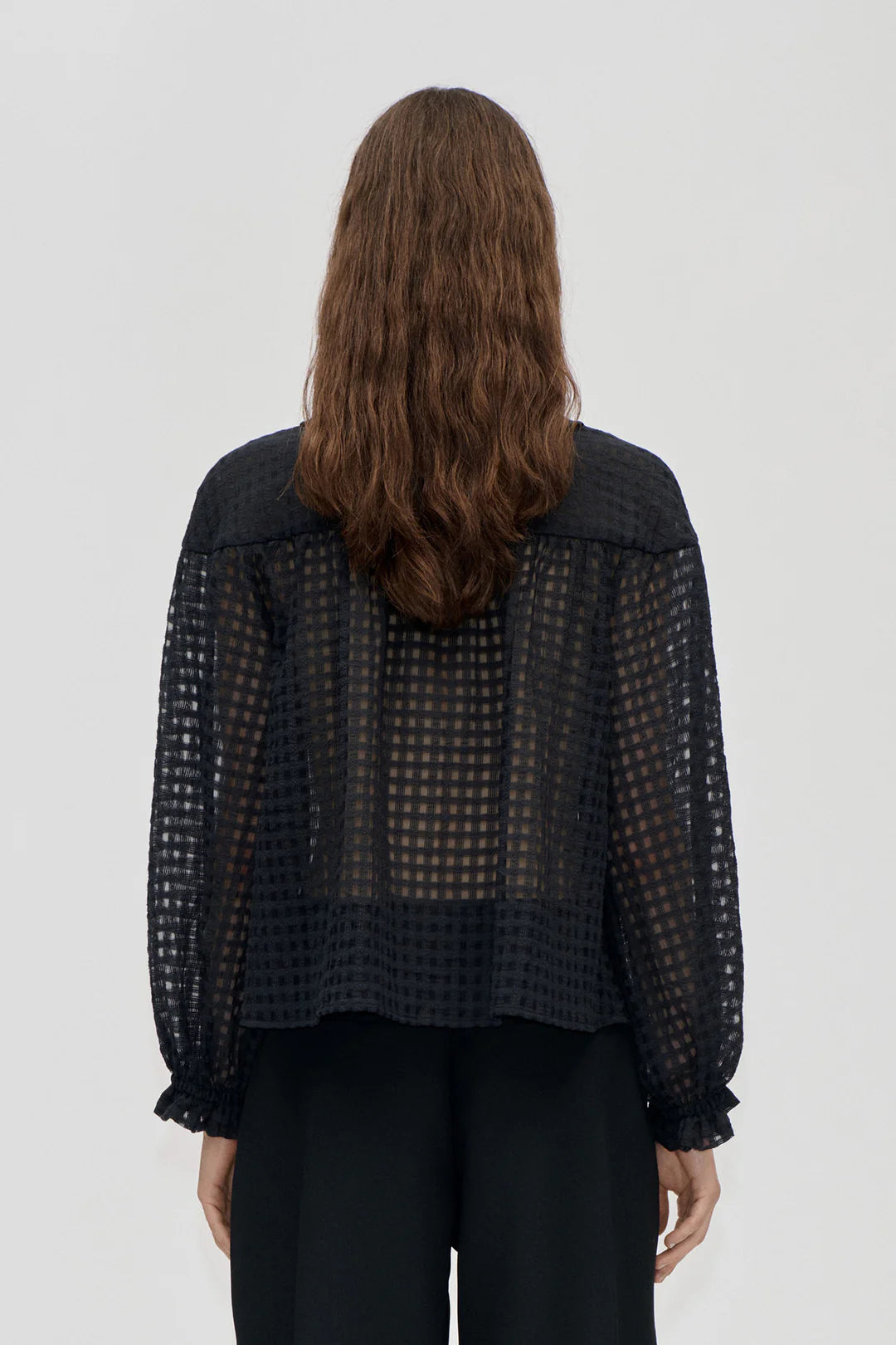 2069 Flowy Long Sleeve Top