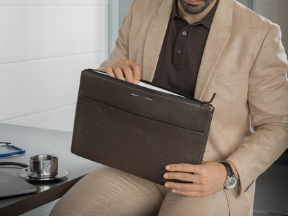 Leather Tech Folio | Pebbled