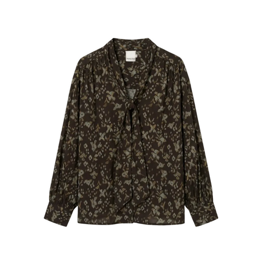 Camisa