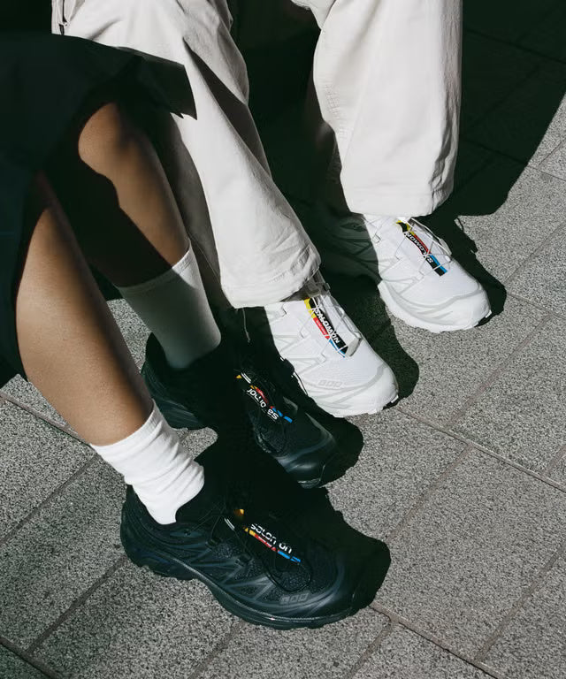 XT-6 Black/Black/Phantom (unisex)