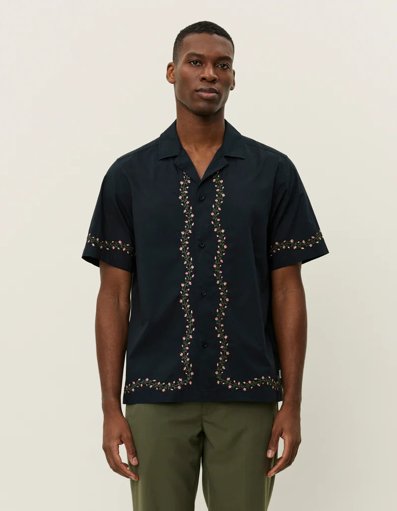 Lesley Embroidery SS Shirt