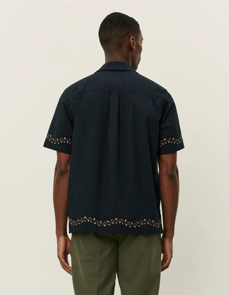 Lesley Embroidery SS Shirt